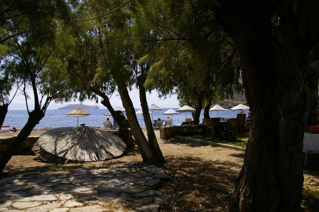 Arriba Pension & Restaurant Gumusluk Luaran gambar